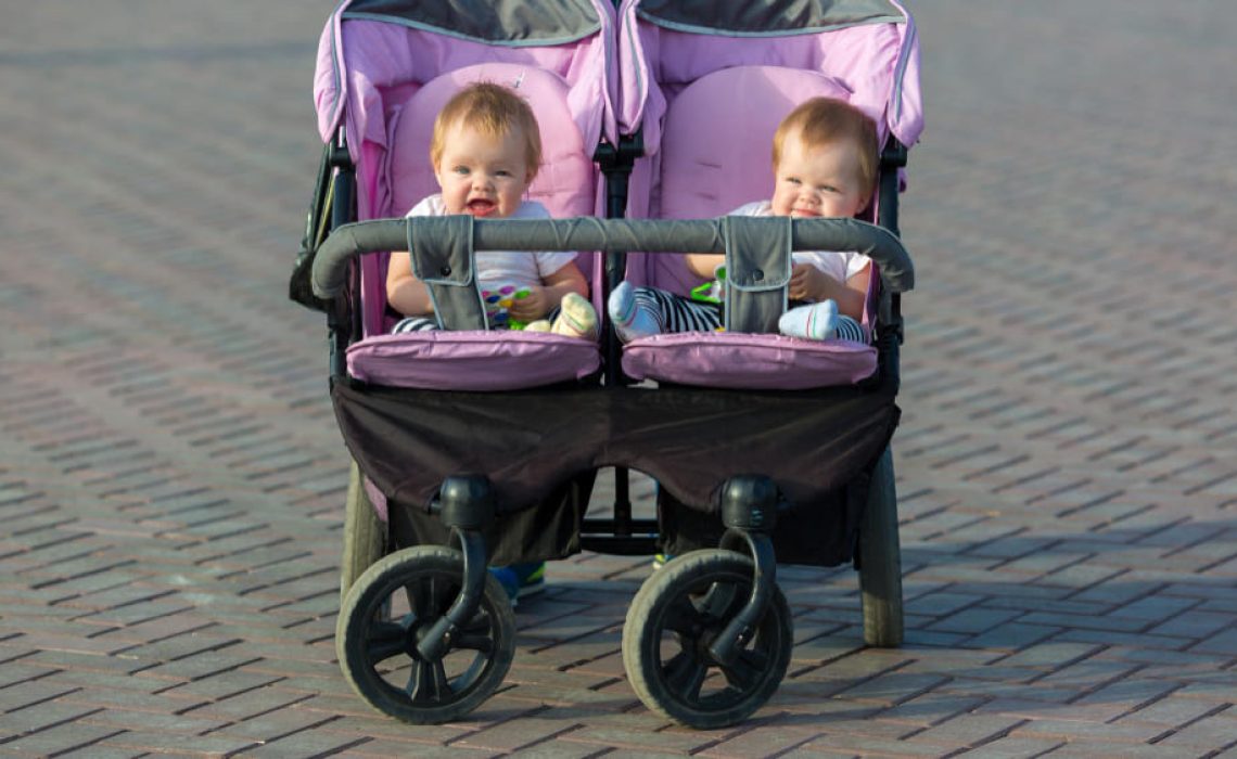 Cochecito doble para bebés